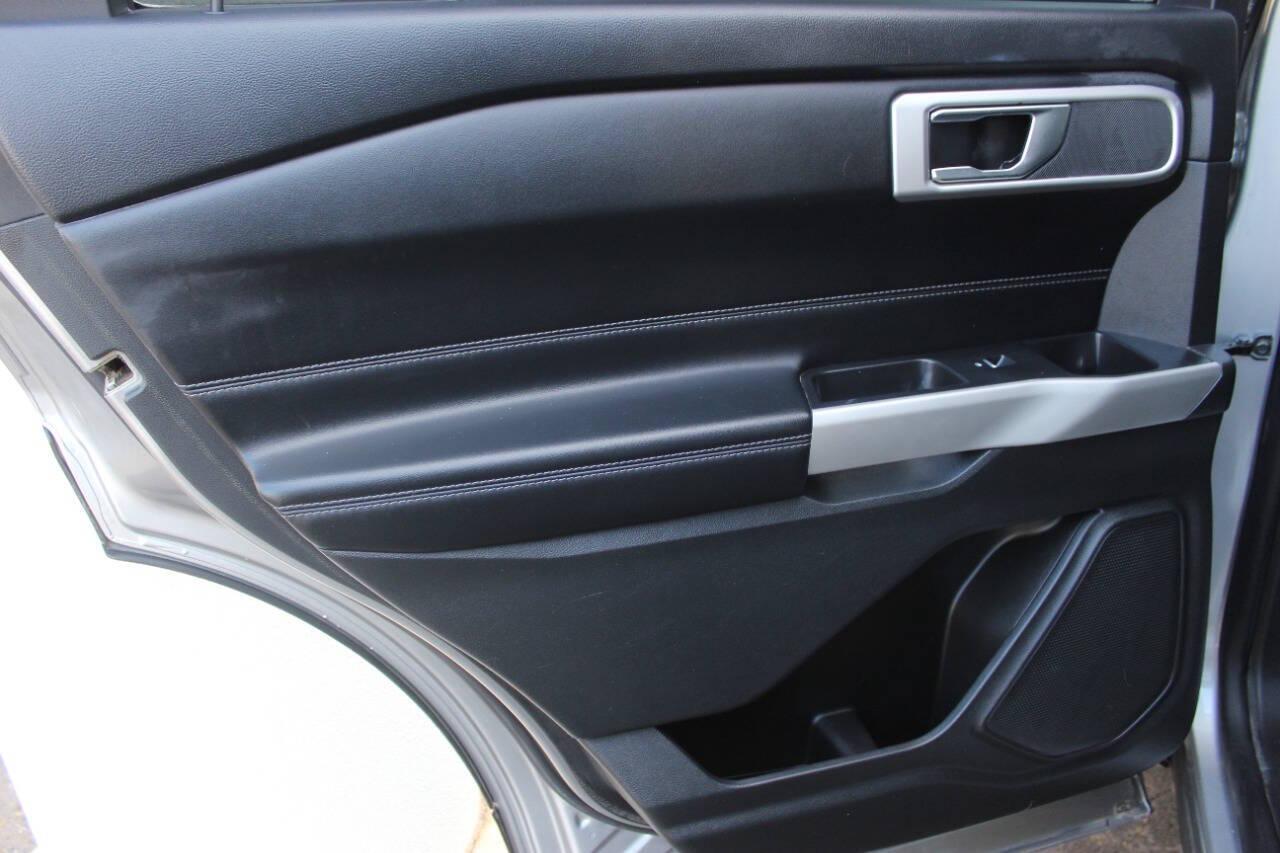2020 Ford Explorer - 1FMSK7DH9LGC50064 - Image #13