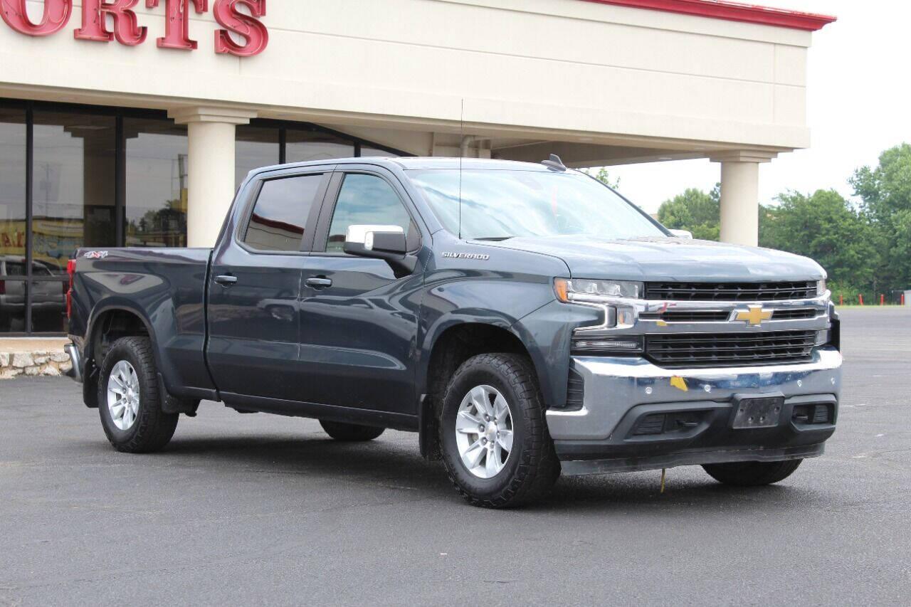 2021 Chevrolet Silverado 1500 - 3GCUYDED4MG108216 - Image #1